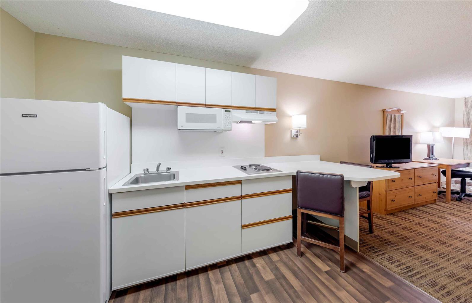 Extended Stay America Suites Orange County Cypress - photo 30