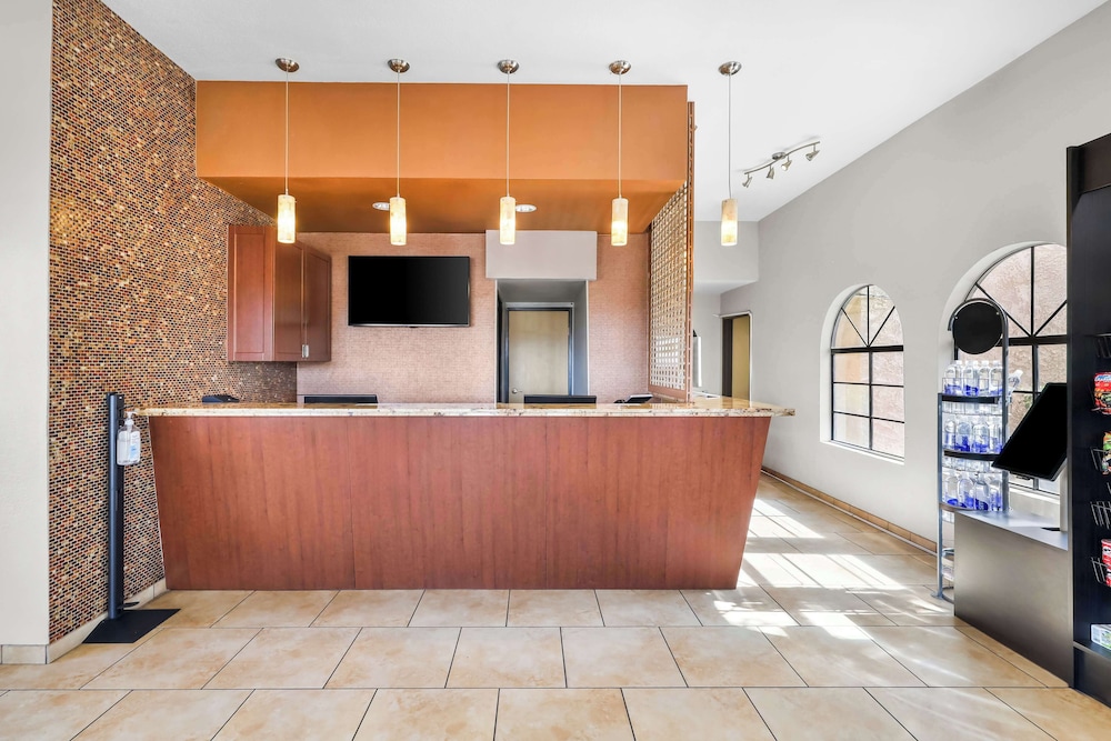 Inn at Joshua Tree - photo 3