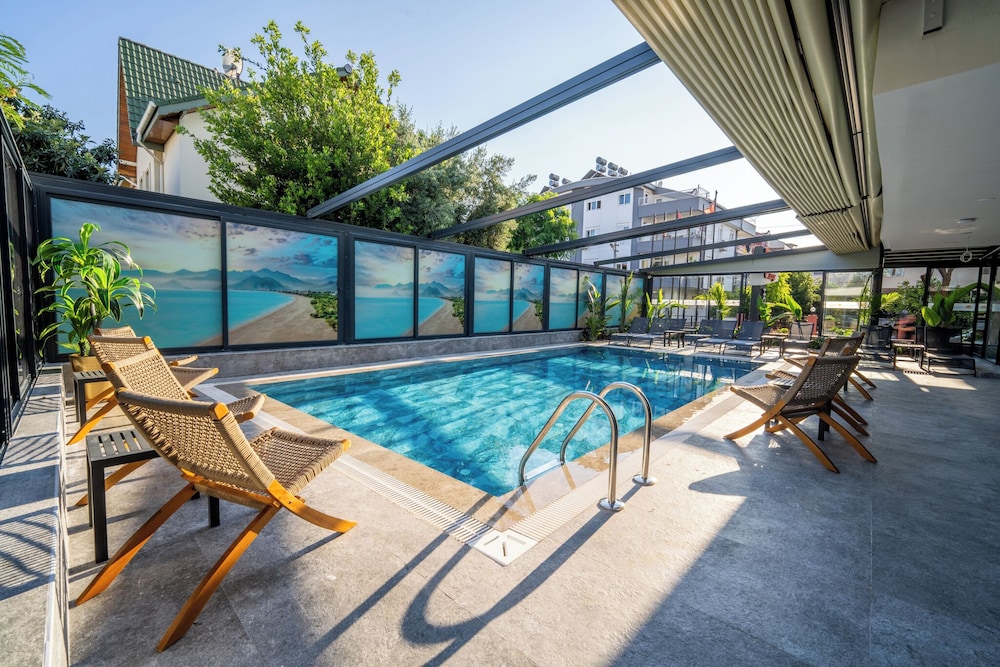 Coastline Orange Hotel in Konyaalti, Turkey