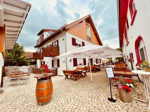 Landgasthof Linde Hepbach Hotel & Restaurant — hotel in Markdorf