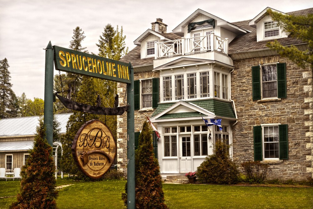 Spruceholme Inn — 4-Star Luxury Hotel in Pembroke, Canada