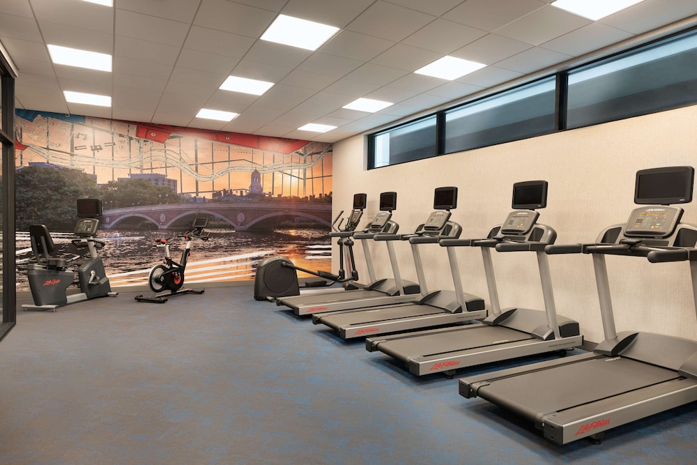Hampton Inn & Suites Watertown Boston - photo 19