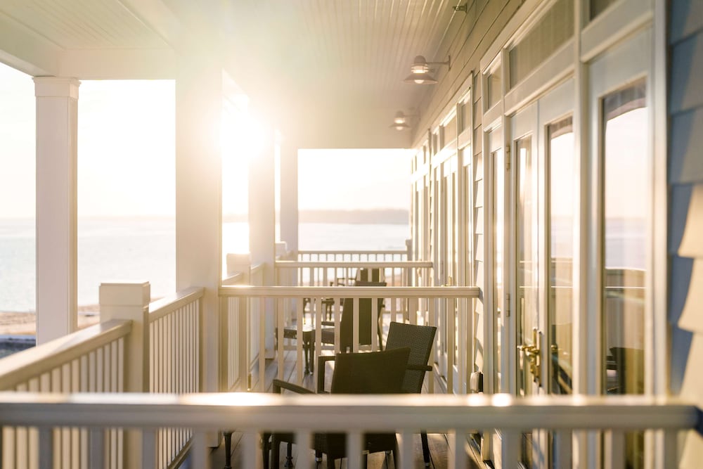 Madison Beach Hotel - photo 105