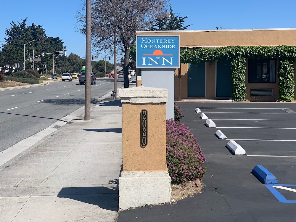 Monterey Oceanside Inn - photo 18