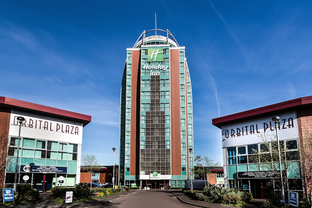 Holiday Inn Birmingham North Cannock by IHG — hotel in Cannock