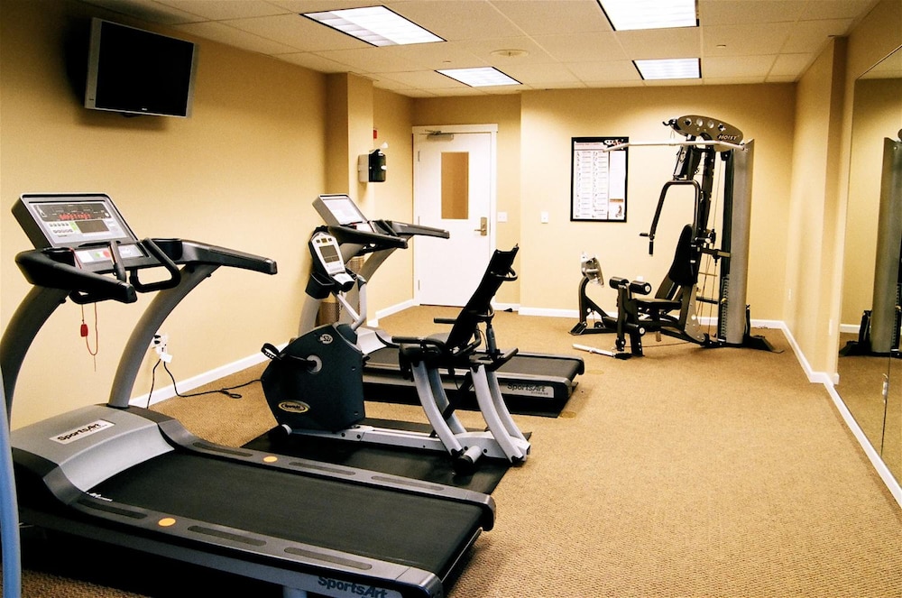 Rivertide Suites Hotel - photo 22