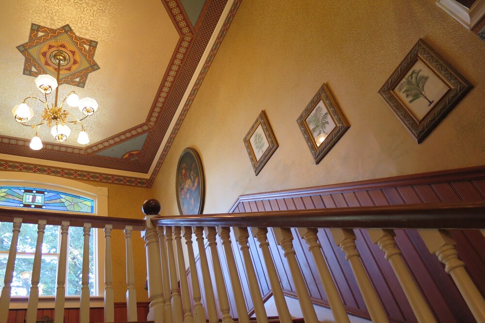 Calderwood Inn - photo 66