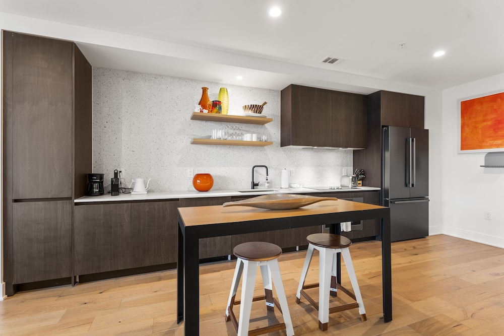 Austin Condo Hotel - photo 354