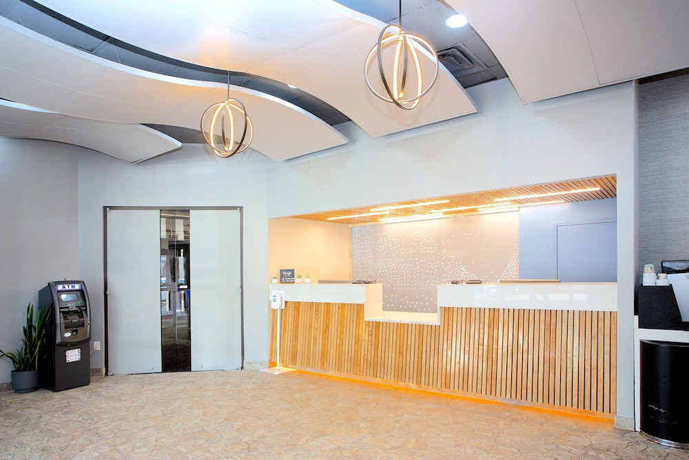 The Barclay Towers Resort Hotel - photo 5