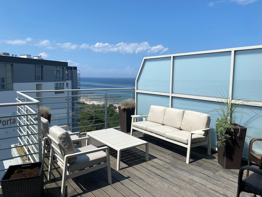 Apartment in Dziwnówek near the Beach — 4-Star Luxury Hotel in Dziwnow, Poland