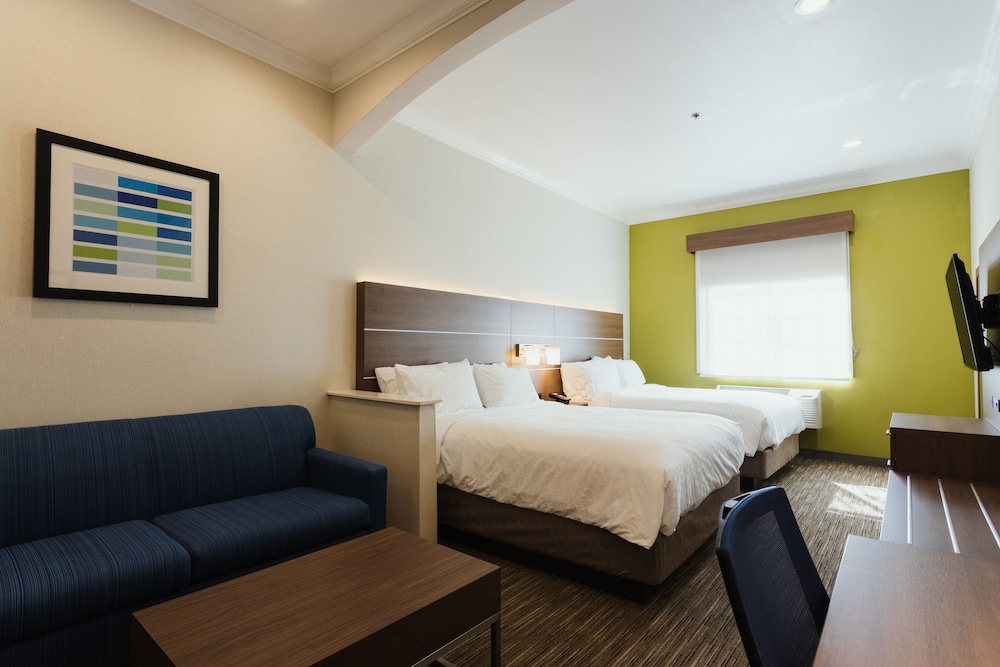 Holiday Inn Express Suites Davis University Area - photo 9