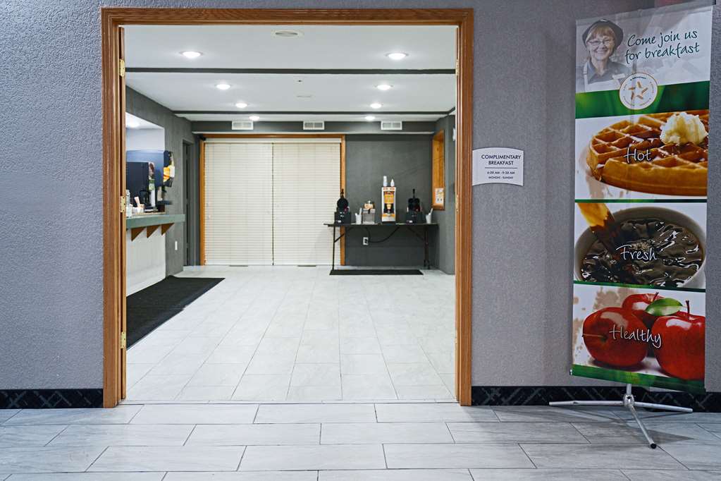 Quality Inn Seymour I 65 - photo 27