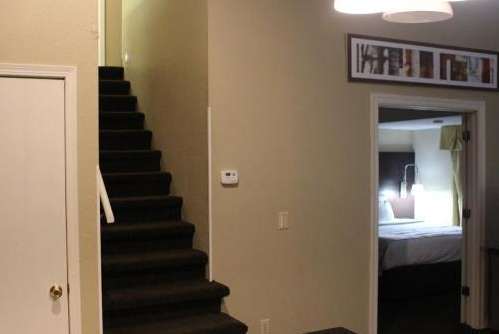 Hawthorn Extended Stay by Wyndham Wichita - photo 15