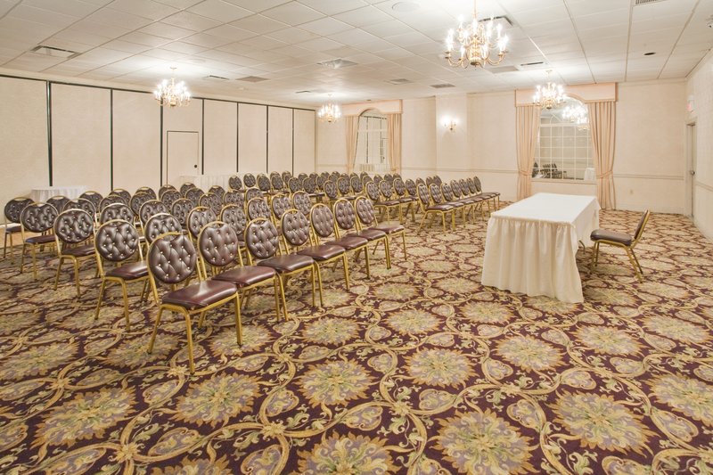 Holiday Inn Middletown Goshen - photo 7