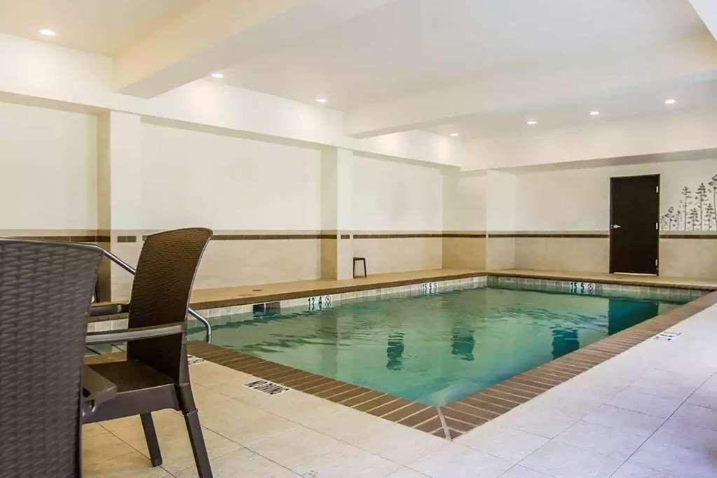 Wingate by Wyndham Longview North - photo 10