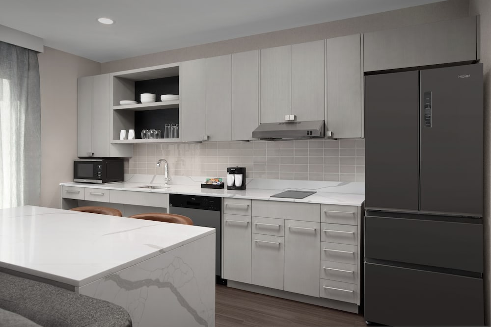 Homewood Suites By Hilton Portsmouth Downtown - photo 20
