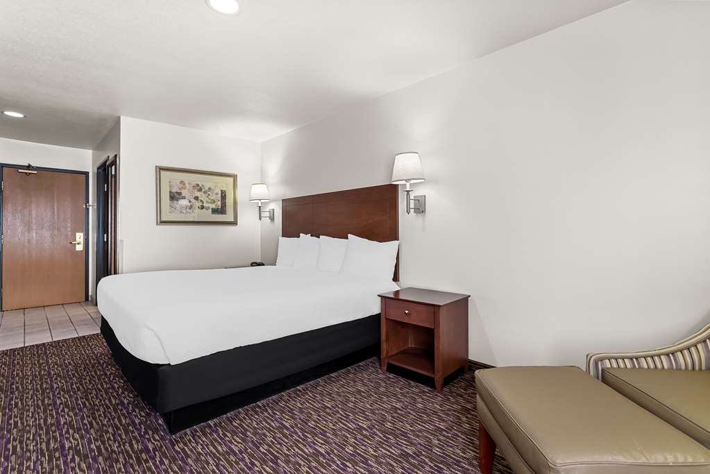 Best Western Socorro Hotel & Suites - photo 25