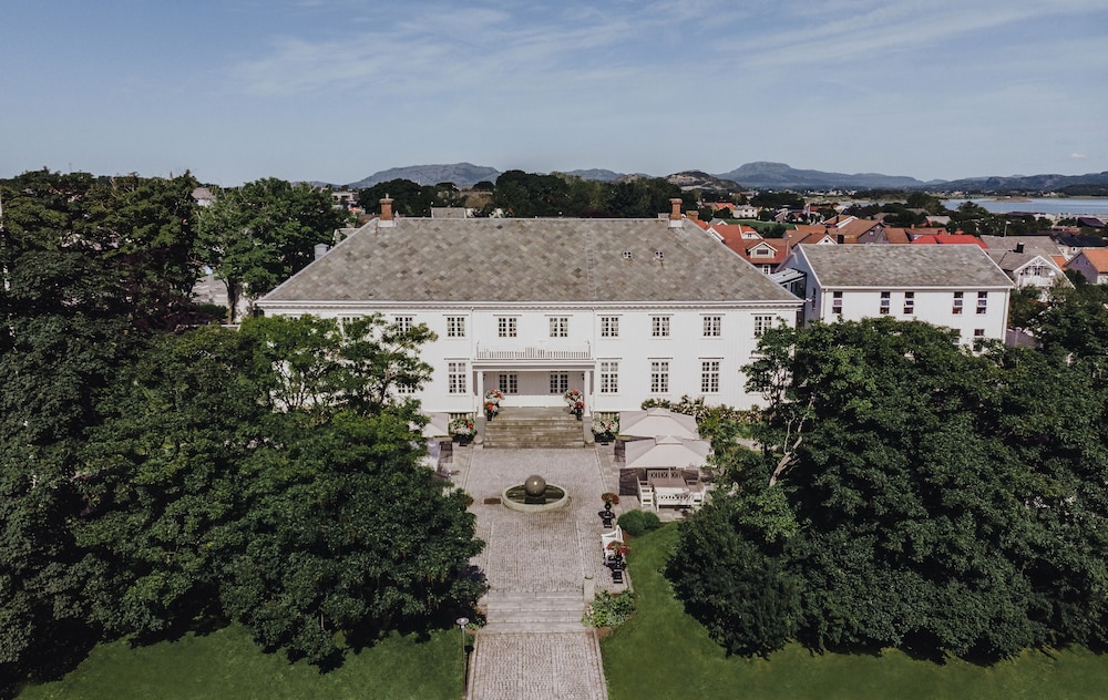 Hovde Gård - last minute hotel in Brekstad