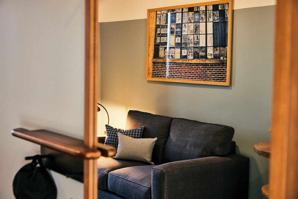 The Junto Hotel - photo 100