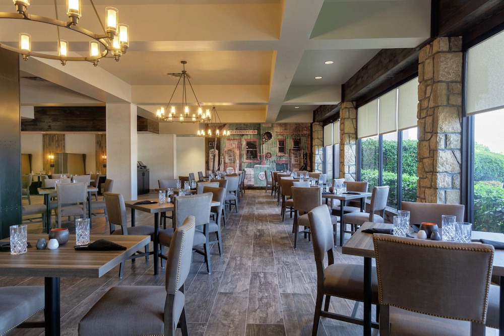 Embassy Suites by Hilton Tulsa I 44 - photo 49
