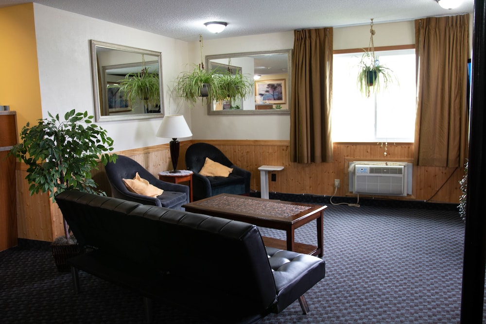 East Grand Inn - photo 6