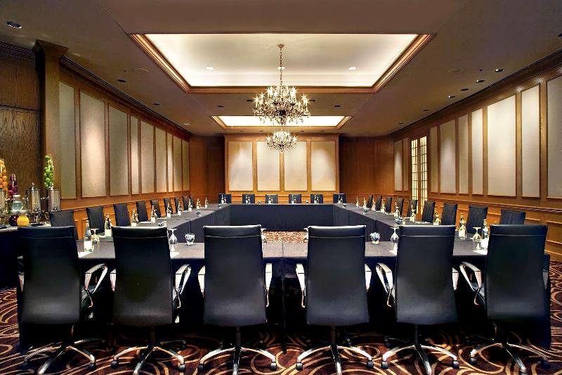 Hilton Rosemont Chicago O'Hare - photo 161
