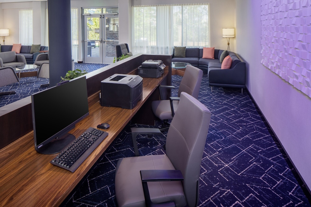Courtyard by Marriott Charleston Downtown Civic Center - photo 27
