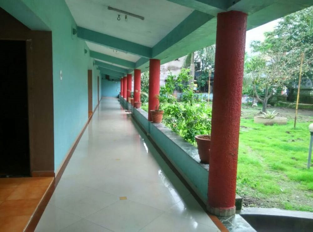 Hotel Sai Plaza - carbon neutral hotel in Igatpuri