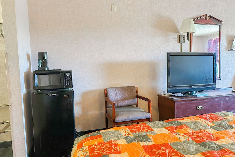 Oyo Hotel East Macon I 75 - photo 18