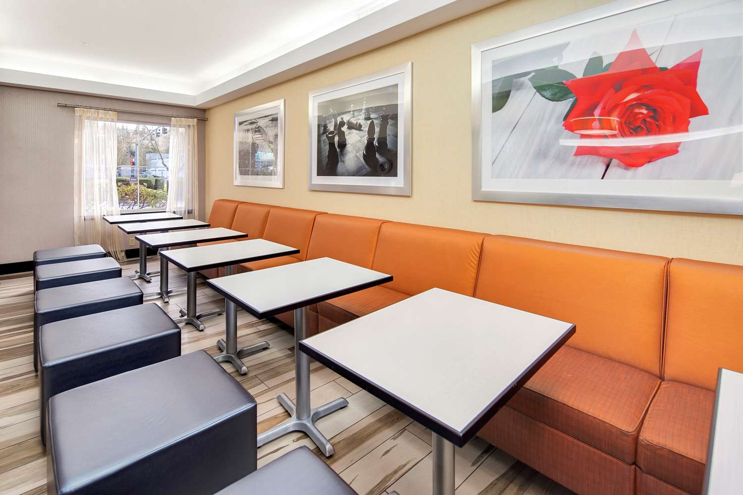 Hampton Inn & Suites Seattle North Lynnwood - photo 16