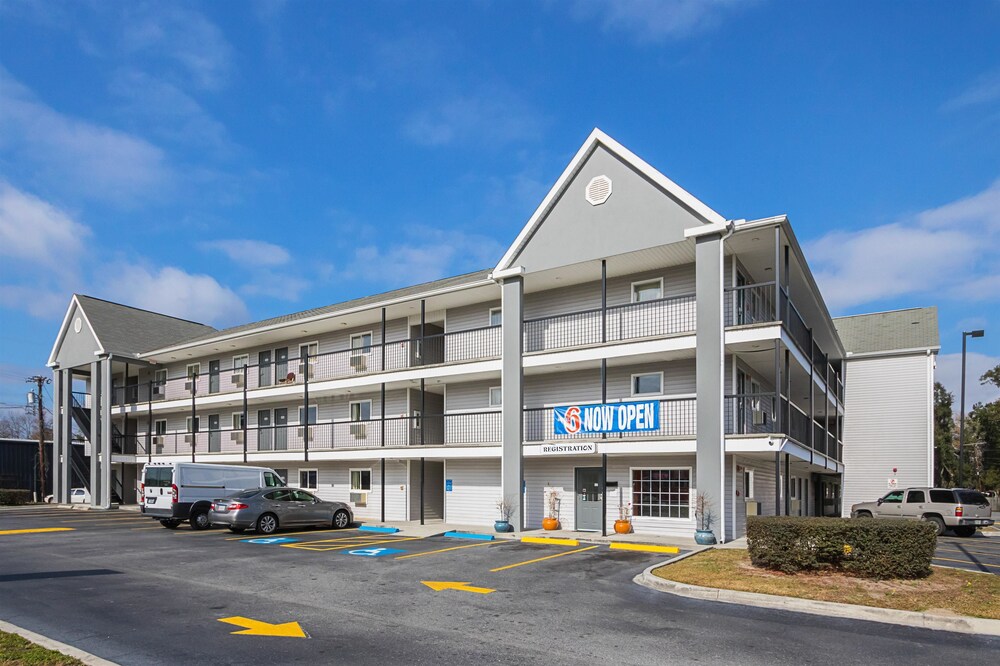 Motel 6 Savannah Ga - photo 43