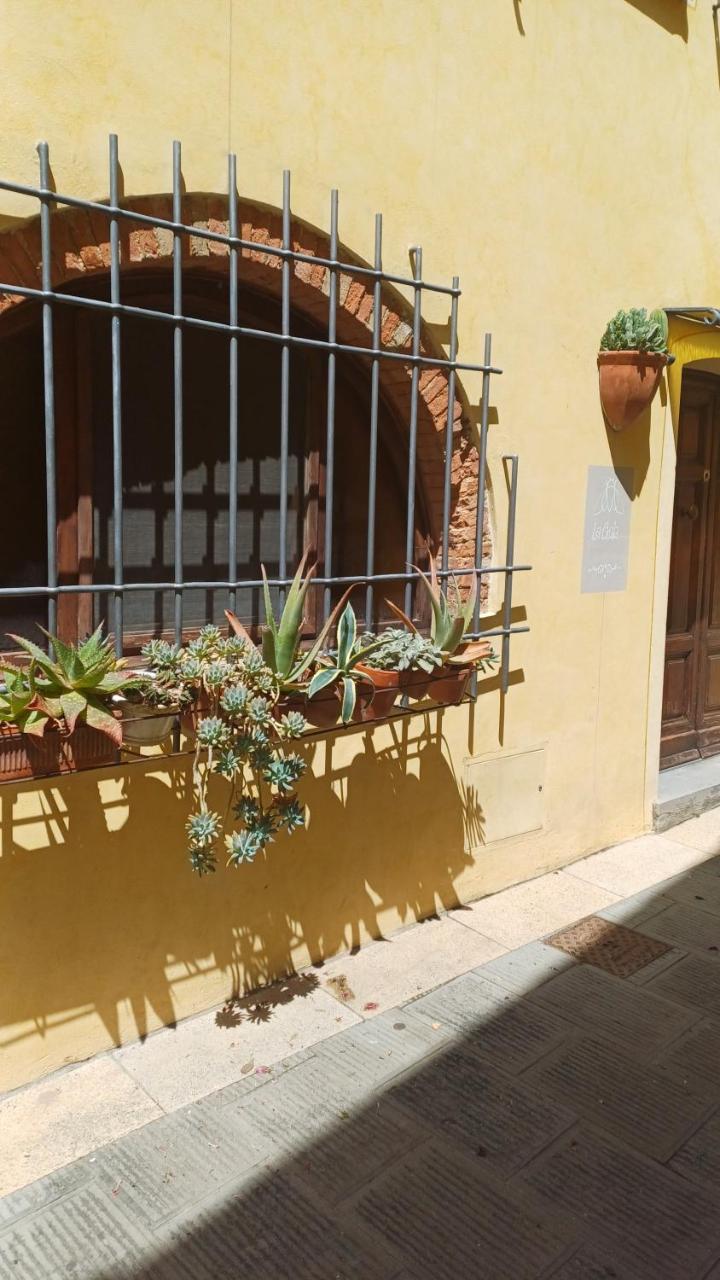 La cicala — 4-Star Luxury Hotel in Rosignano Marittimo, Italy