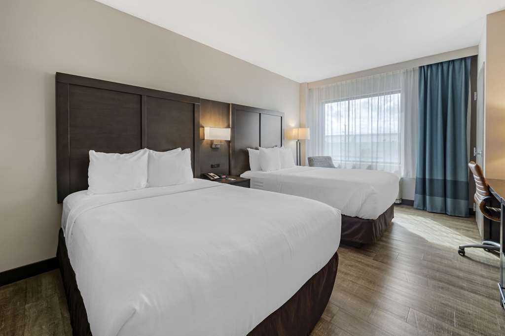 Comfort Inn & Suites Miami International Airport - photo 16