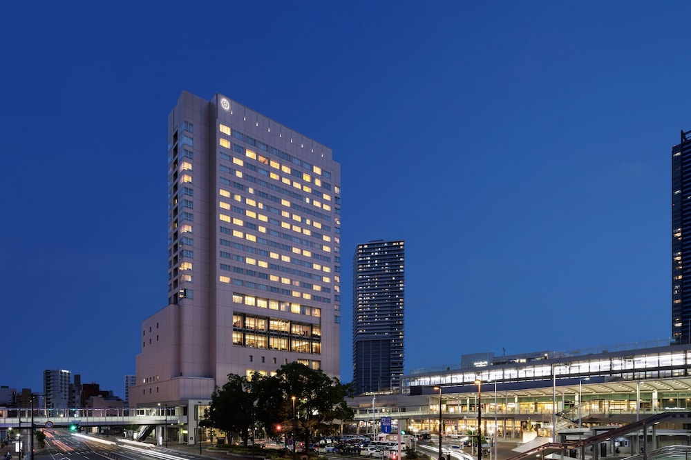 Sheraton Grand Hiroshima Hotel — 4-Star Luxury Hotel in Hiroshima, Japan
