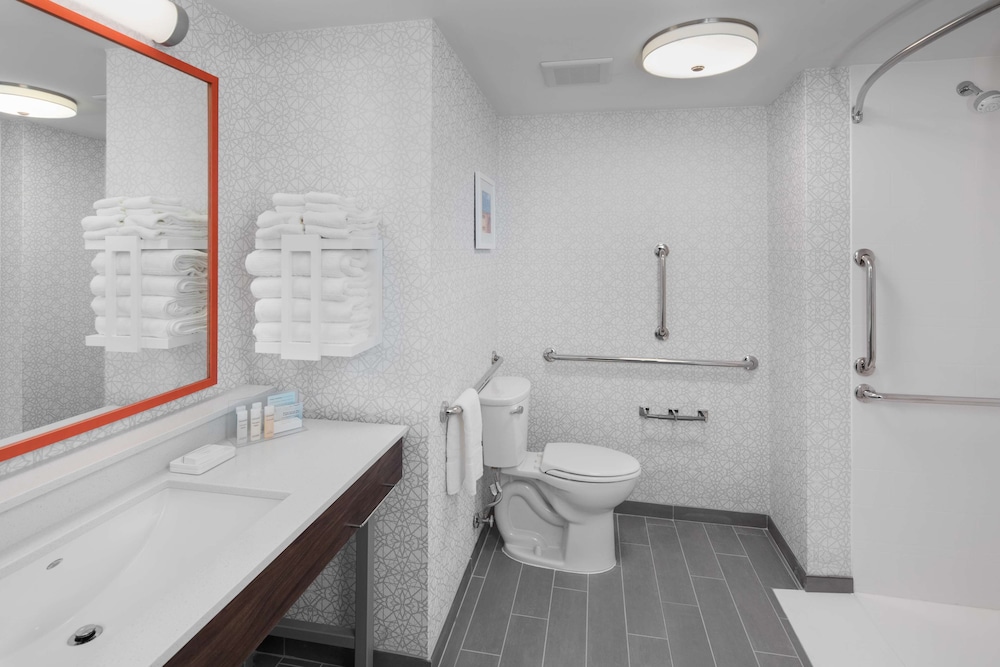 Hampton Inn by Hilton Smithfield Selma - photo 21