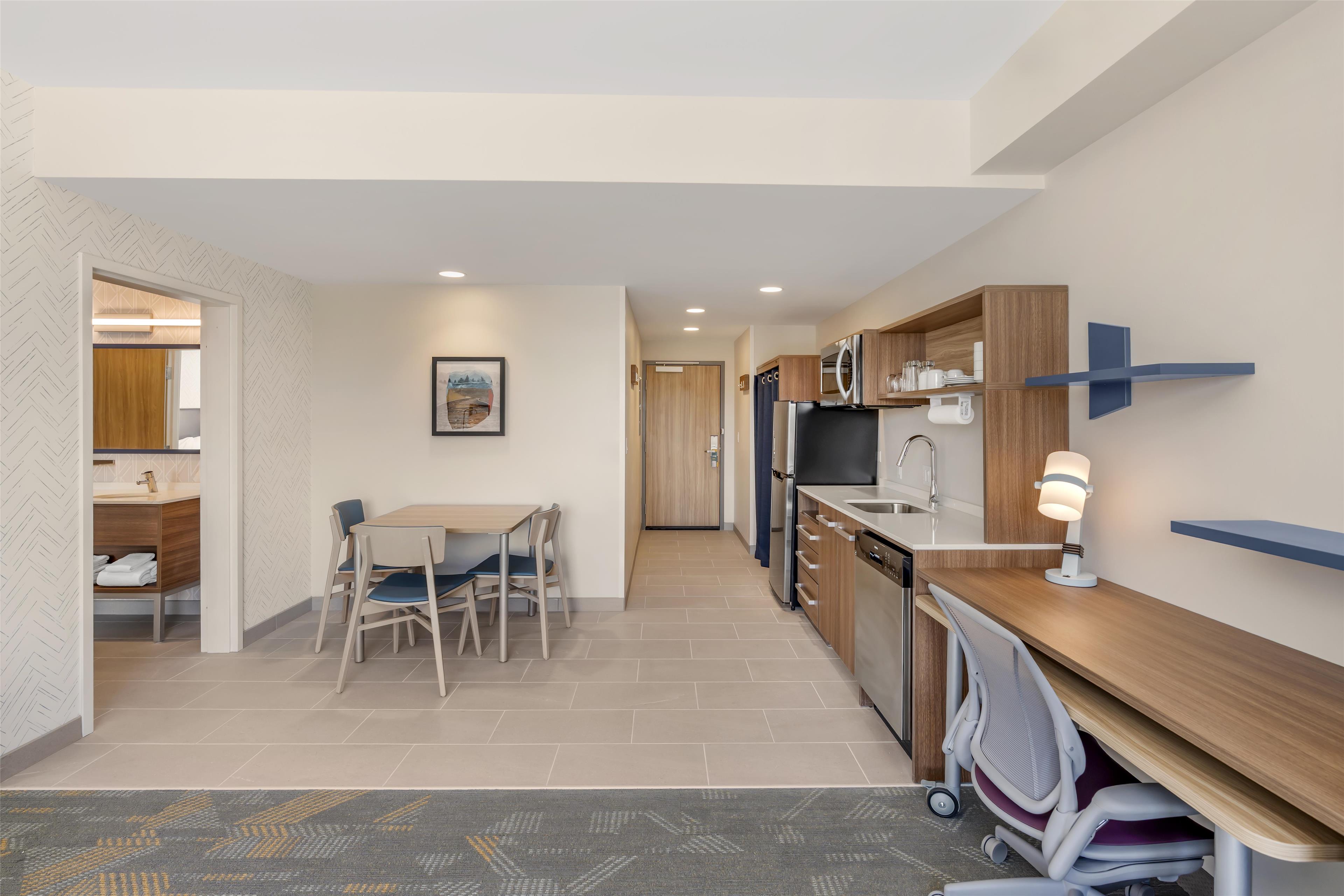 Home2 Suites by Hilton Bozeman Four Corners - photo 36