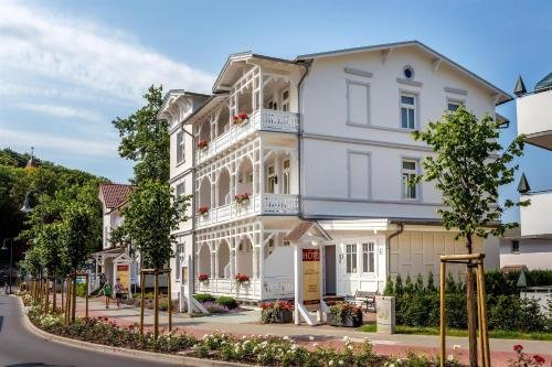 Hotel Garni Getreuer Eckart — hotel in Ostseebad Binz