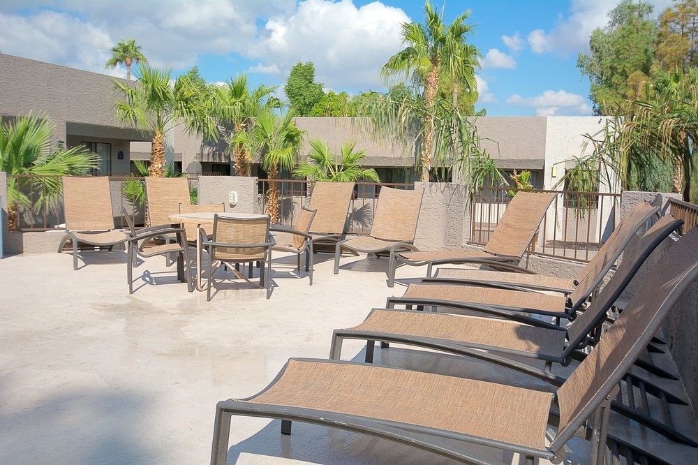 Tempe Phoenix Airport InnSuites at the Mall Hotel - photo 4