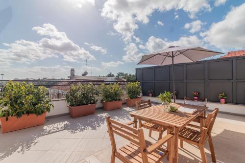 Luxury Maison Dei Colli — 4-Star Luxury Hotel in Rome, Italy
