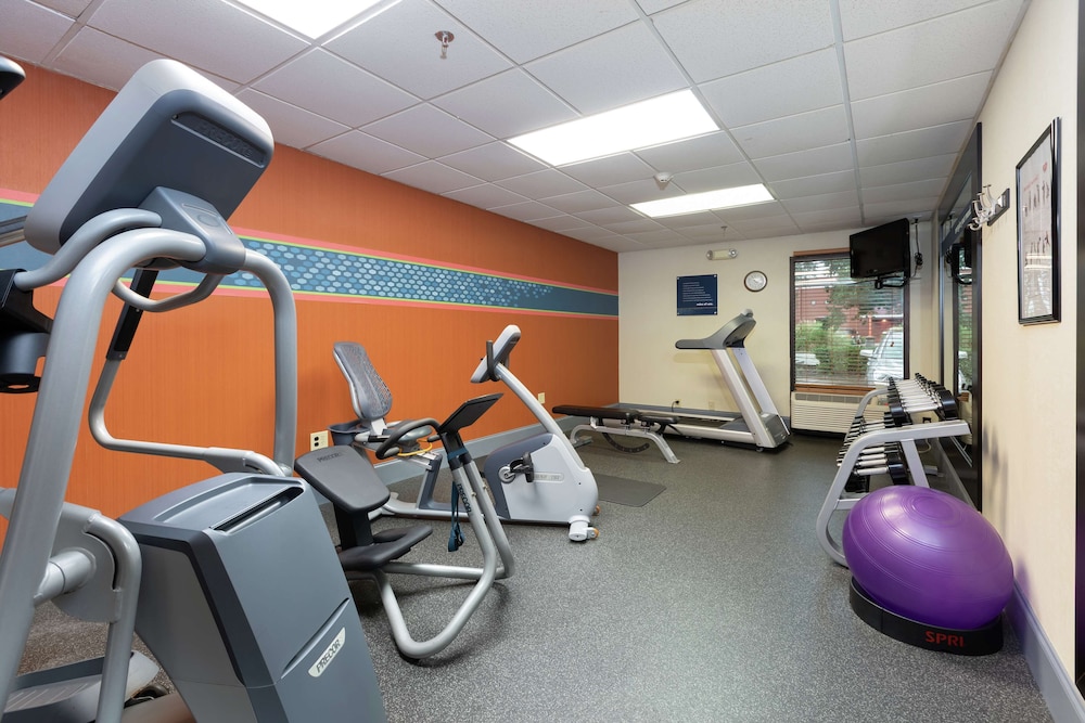 Hampton Inn Houma - photo 28