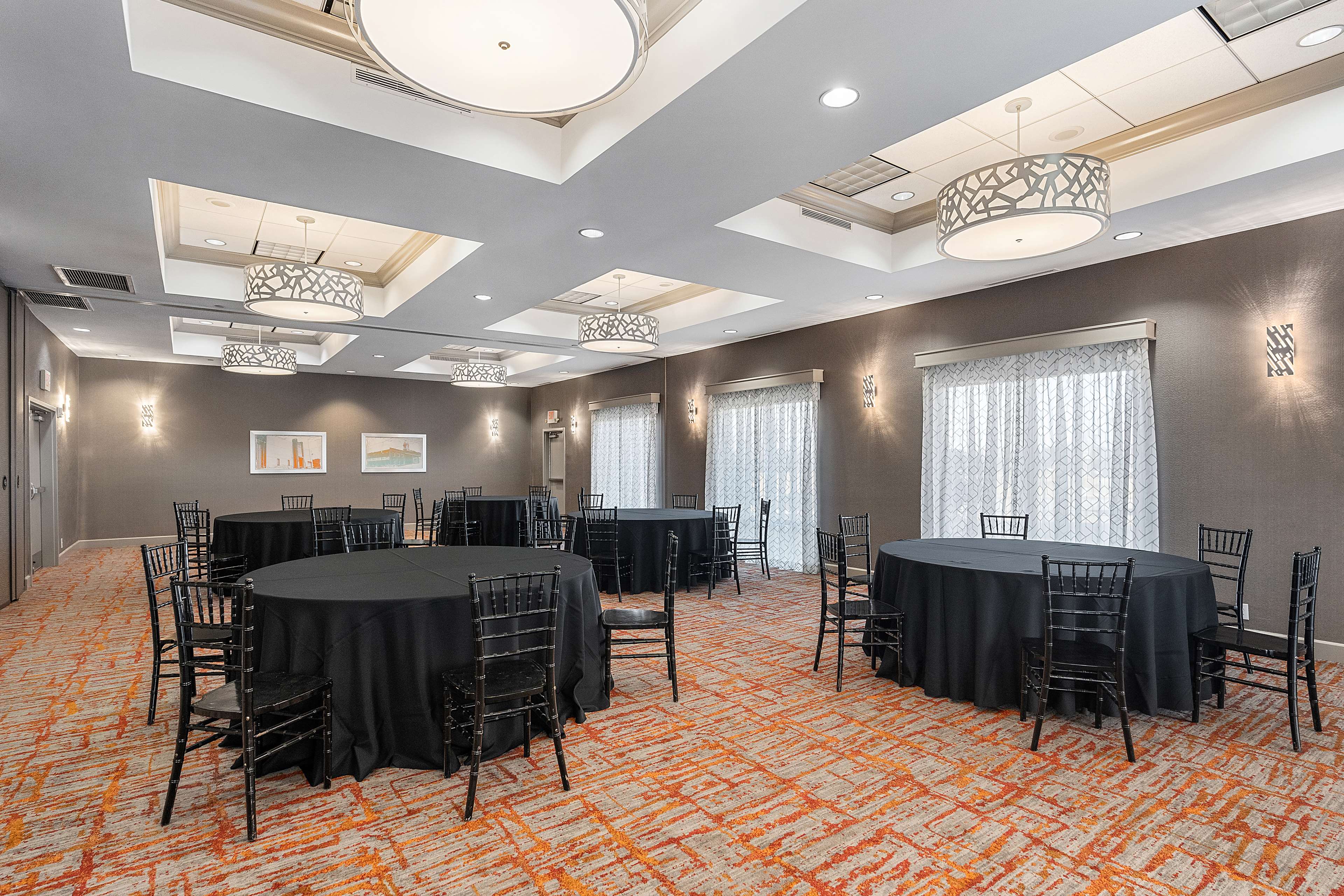Hampton Inn by Hilton Springfield - photo 21