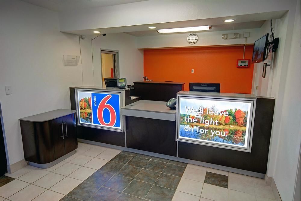 Days Inn by Wyndham Charleston WV - featured photo