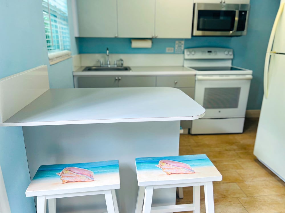 Sunset Cove Beach Resort - photo 86