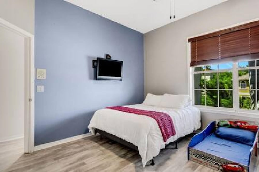 Siesta Key Marvel Pool SPA Deeded Beach Access - photo 33