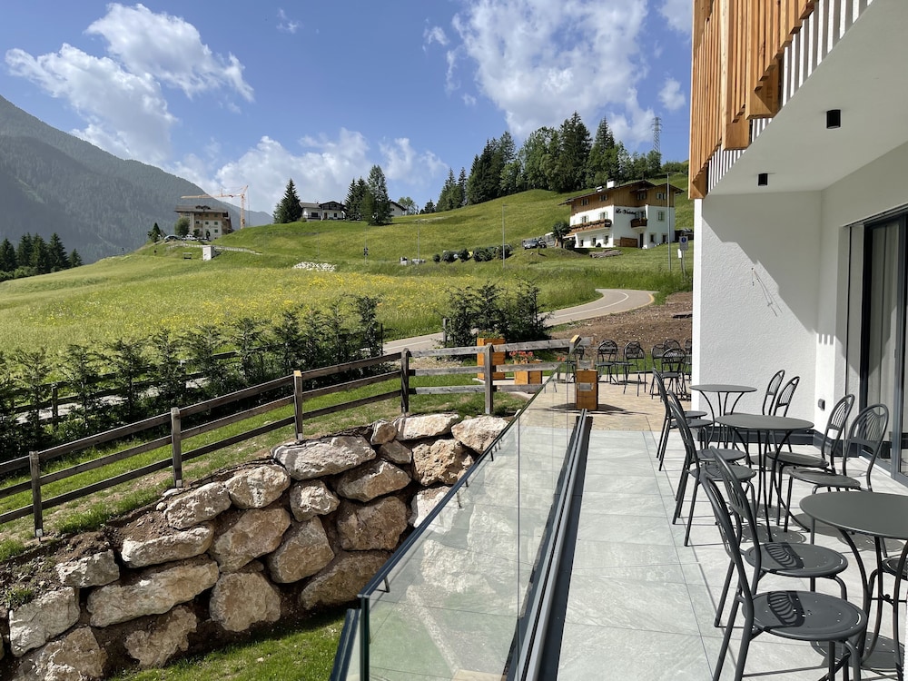 Hotel Miravalle — hotel in Soraga