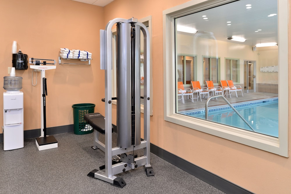 Holiday Inn Express Hotel & Suites Cincinnati Blue Ash by IHG in Cincinnati, United States