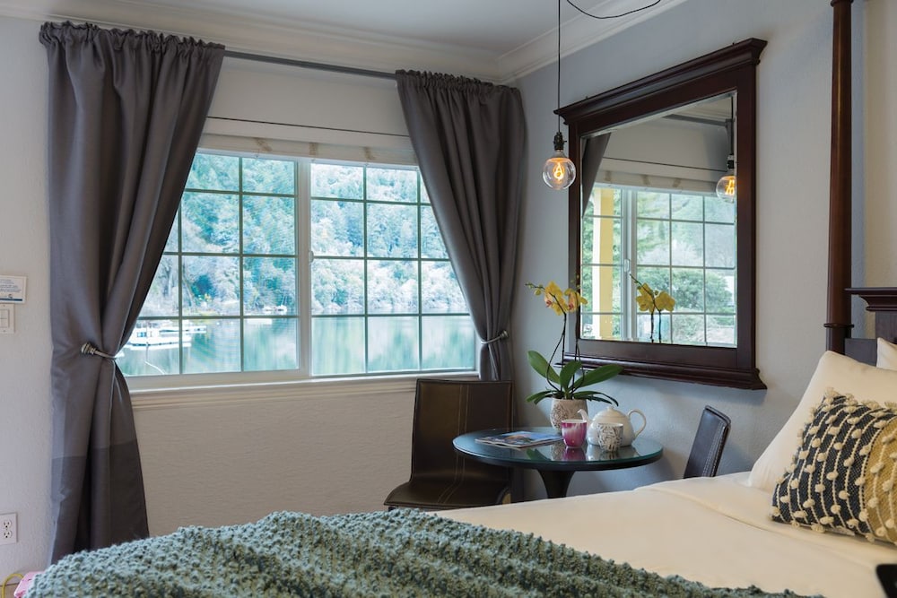 The Lodge At Blue Lakes - photo 13