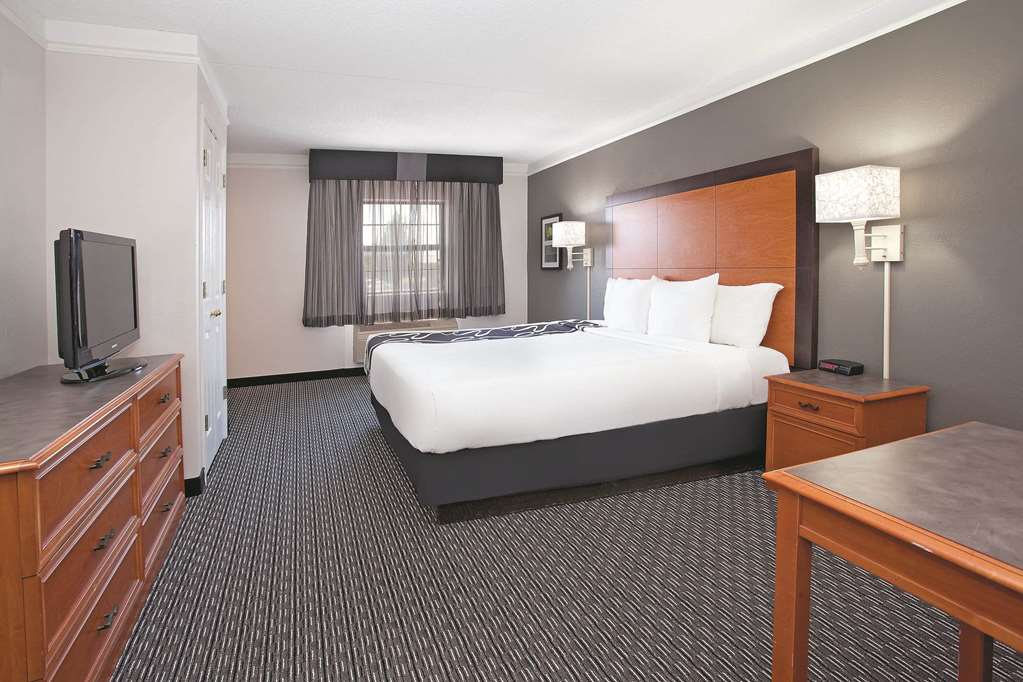 La Quinta Inn by Wyndham Salt Lake City Midvale - photo 15