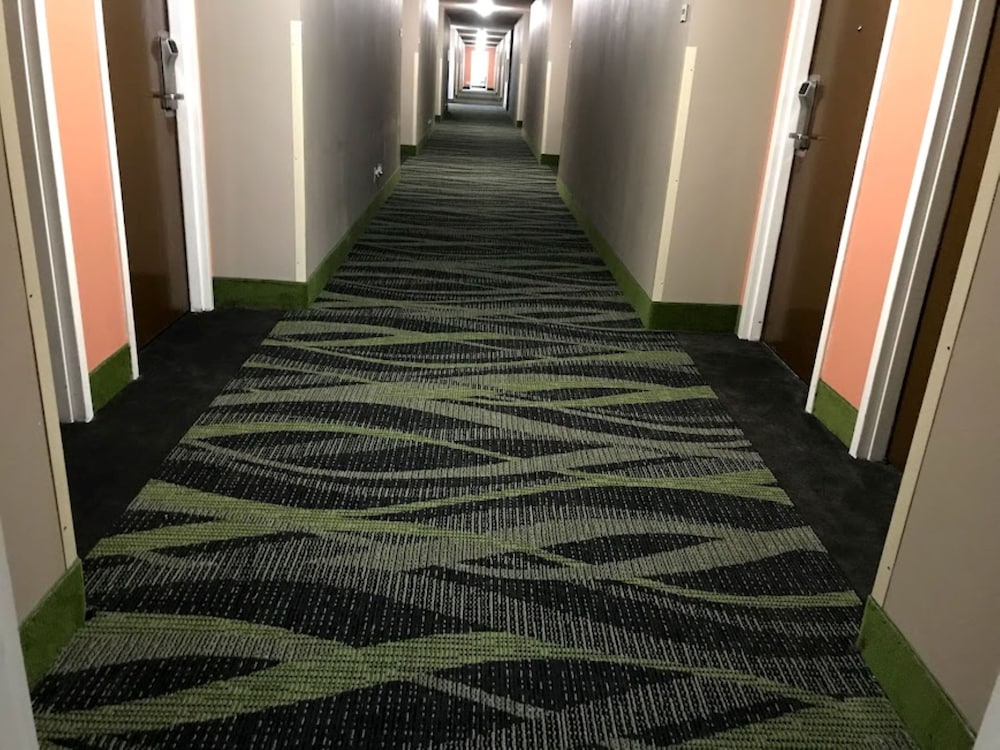 Wingate by Wyndham Beaver I 15 - photo 5