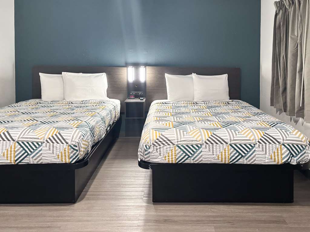 OYO Hotel Irving DFW Airport North - photo 6